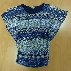 JM Collection Shades of Blue Top